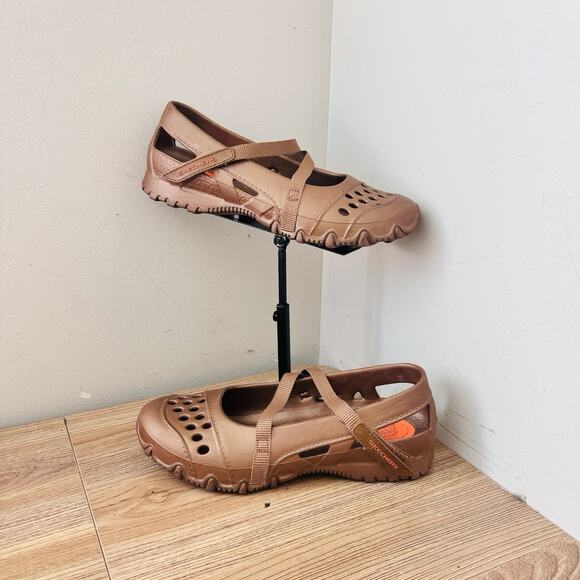 Skechers Shoes - Skechers Cali Gear Mary Jane water shoes in bronze Size 7